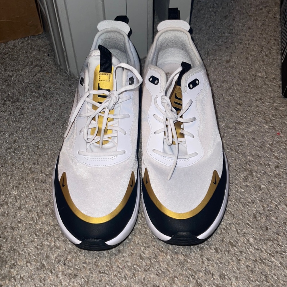 Air Max Dia Icon Clash